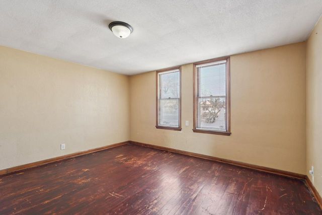 4708 N 36th STREET, Milwaukee, WI 53209