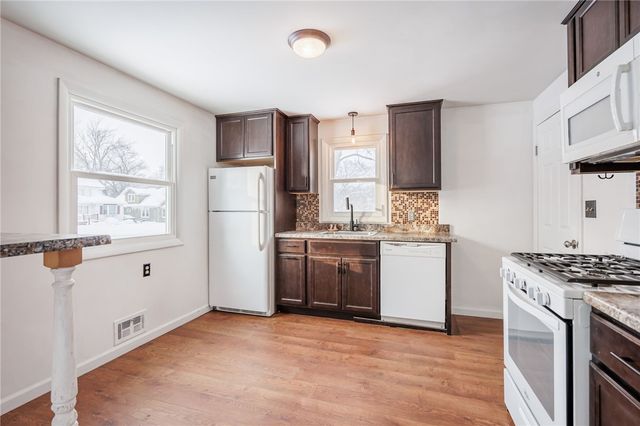 327 Estall Road, Greece, NY 14616