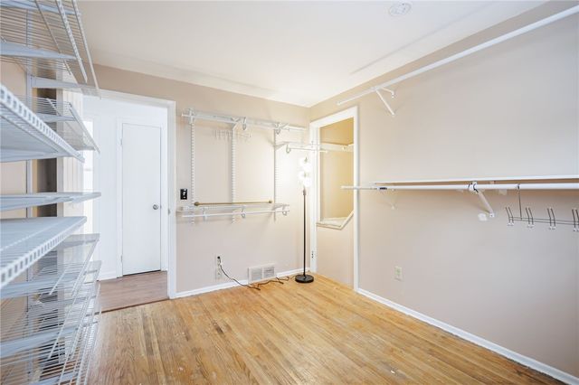 327 Estall Road, Greece, NY 14616