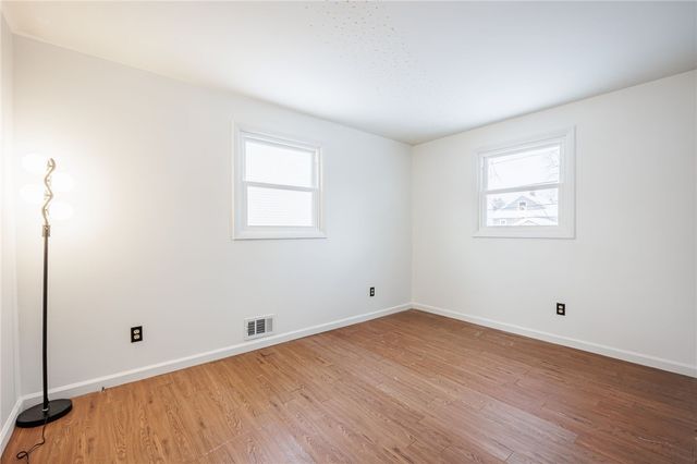 327 Estall Road, Greece, NY 14616