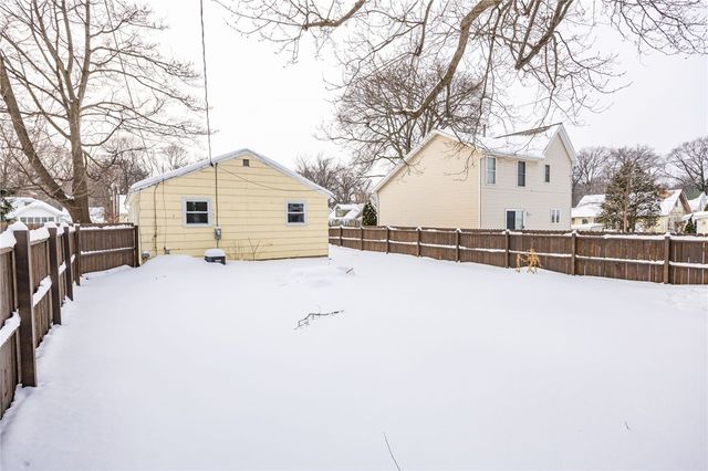 327 Estall Road, Greece, NY 14616