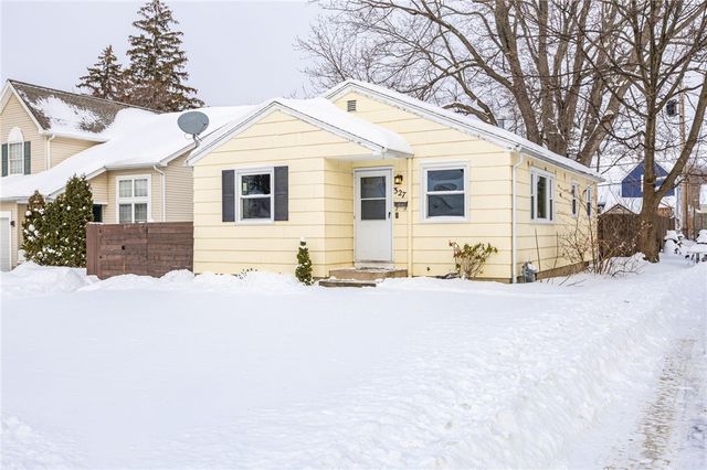 327 Estall Road, Greece, NY 14616