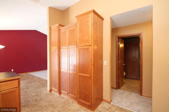 19438 Dodge Street NW, Elk River, MN 55330