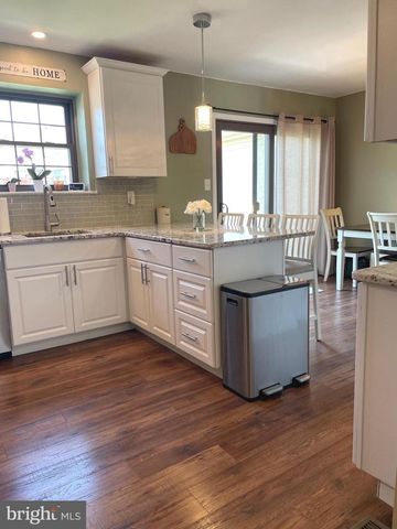 39 RUTH RD, Brookhaven, PA 19015