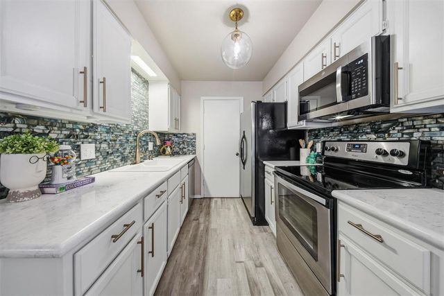 4400 Hemingway Drive 252, Oklahoma City, OK 73118