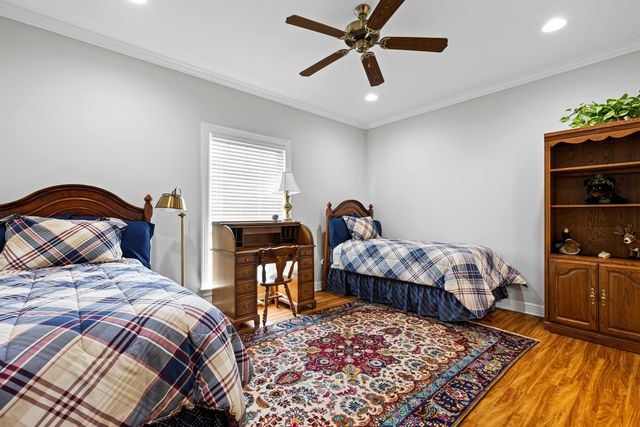 1360 E Main, Henderson, TX 75652