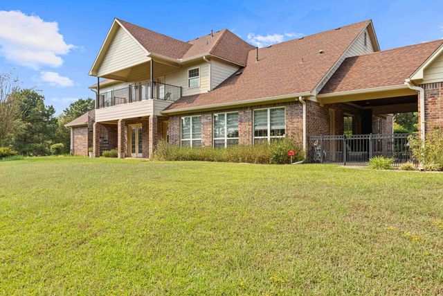 1360 E Main, Henderson, TX 75652