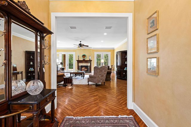 1360 E Main, Henderson, TX 75652