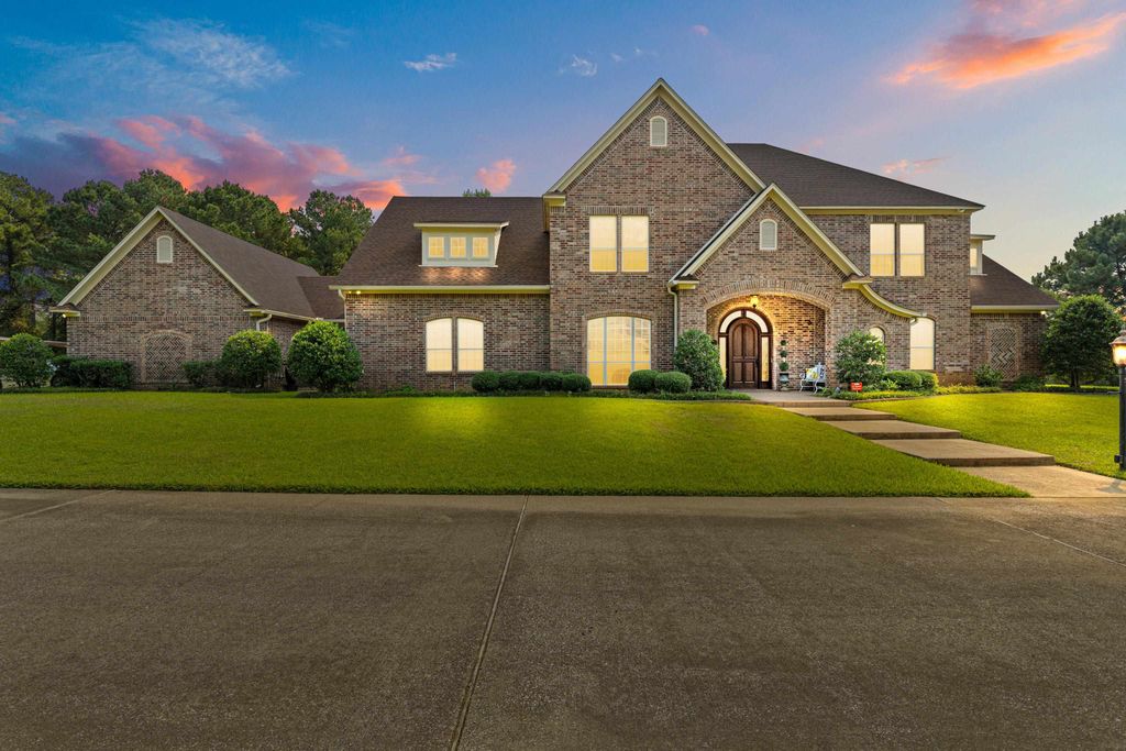 1360 E Main, Henderson, TX 75652