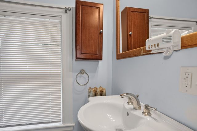 24 Fletcher 2, Lexington, MA 02420