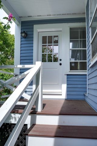 24 Fletcher 2, Lexington, MA 02420