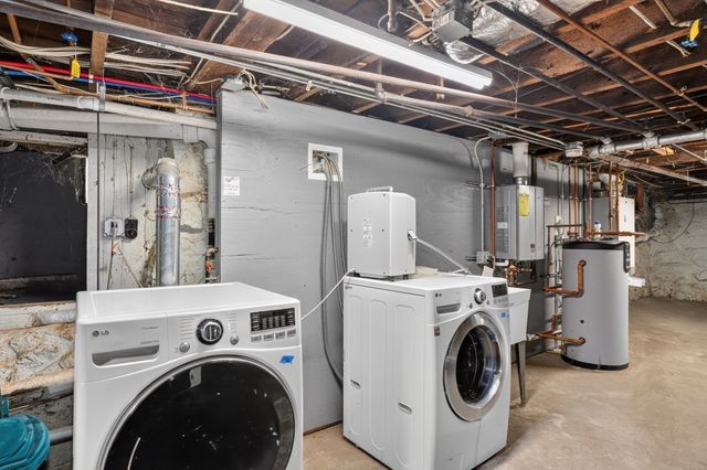 24 Fletcher 2, Lexington, MA 02420