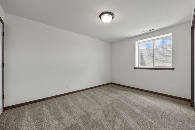 1161 Grant Way, North Liberty, IA 52317
