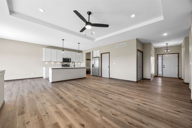 1161 Grant Way, North Liberty, IA 52317