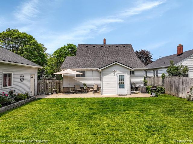 2931 4th Street, Trenton, MI 48183