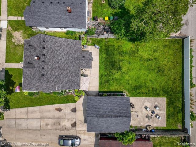 2931 4th Street, Trenton, MI 48183