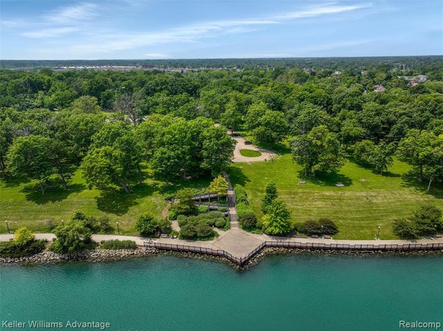 2931 4th Street, Trenton, MI 48183