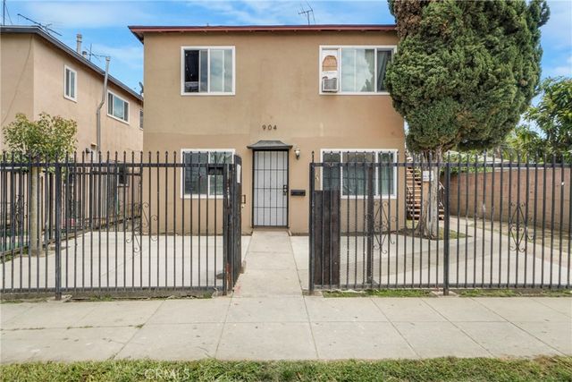 904 S Bullis Road, Compton, CA 90221