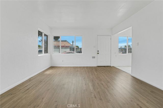 904 S Bullis Road, Compton, CA 90221