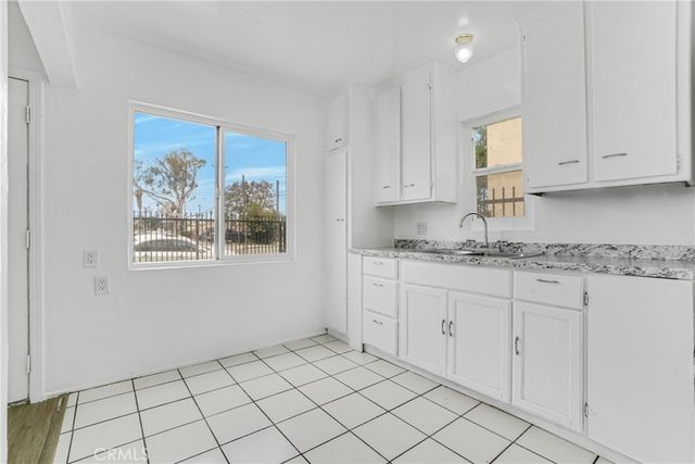 904 S Bullis Road, Compton, CA 90221