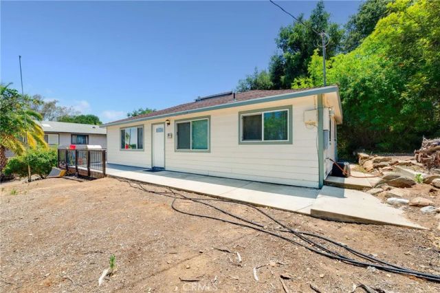 17425 Cross Street, Lake Elsinore, CA 92530