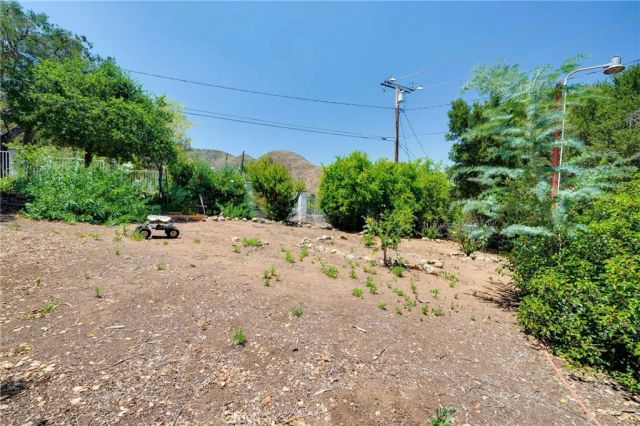 17425 Cross Street, Lake Elsinore, CA 92530