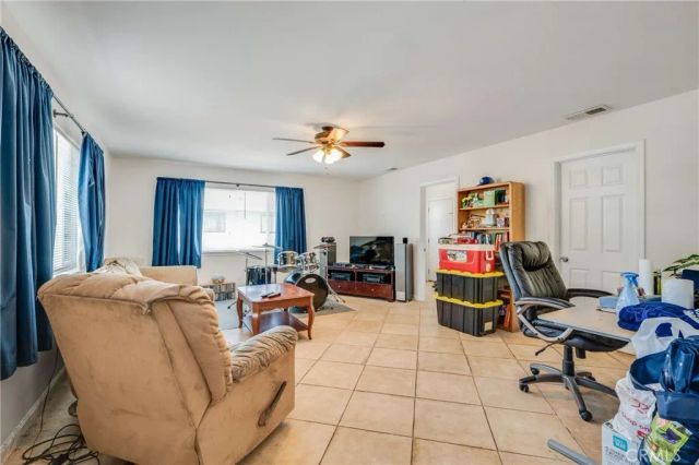 17425 Cross Street, Lake Elsinore, CA 92530