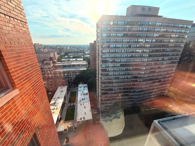 2909 N SHERIDAN Road 1801, Chicago, IL 60657