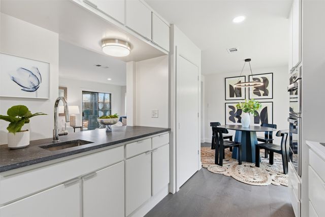 401 Rocky Canyon Court, Arlington, TX 76011