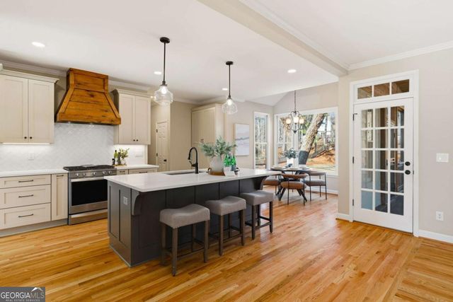 655 Riverhaven Drive, Suwanee, GA 30024