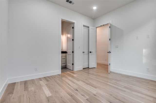 514 S Glasgow Drive, Dallas, TX 75223