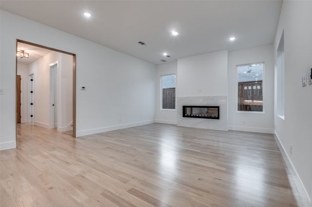 514 S Glasgow Drive, Dallas, TX 75223