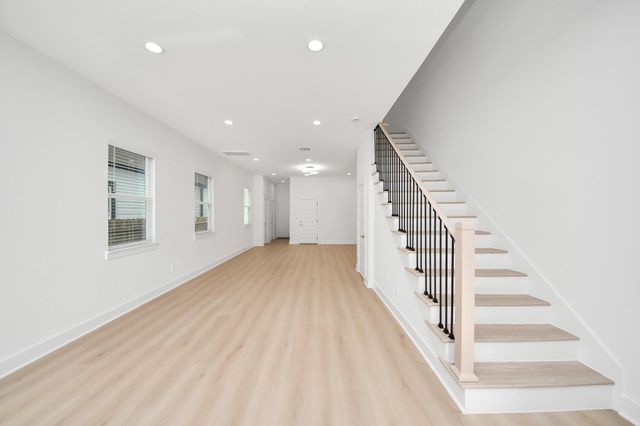 8601 Amadwe Street B, Houston, TX 77051