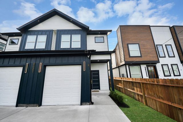 8601 Amadwe Street B, Houston, TX 77051