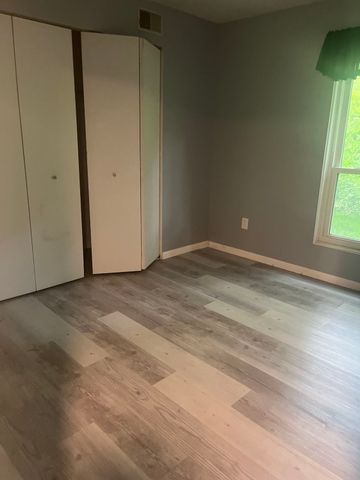 1306 Kenzie Drive, Robinson Twp, PA 15205