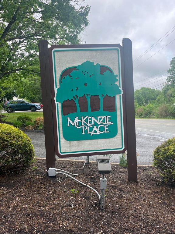 1306 Kenzie Drive, Robinson Twp, PA 15205