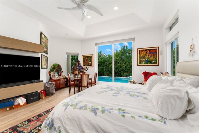 3720 N 37th Ter, Hollywood, FL 33021