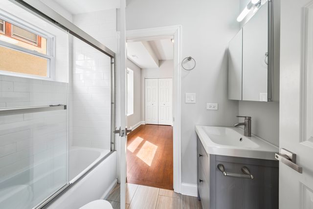 4637 N Dover Street 2S, Chicago, IL 60640