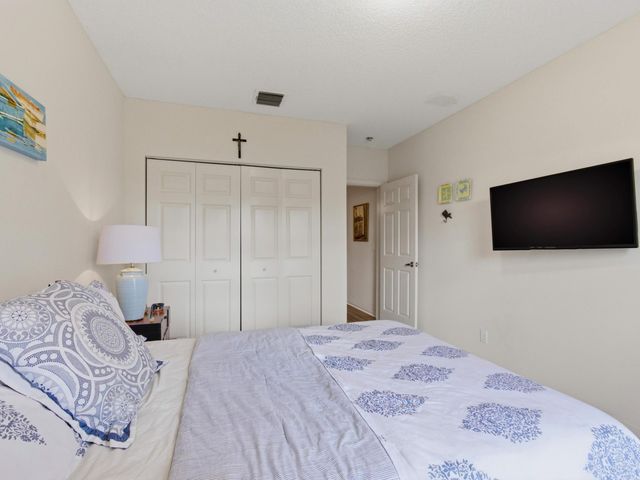 6367 Long Key Lane, Boynton Beach, FL 33472