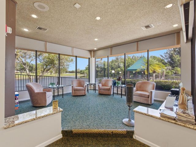 6367 Long Key Lane, Boynton Beach, FL 33472