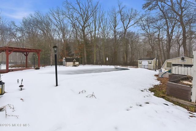 638 Freehold Road, Jackson, NJ 08527