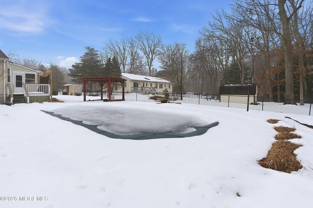 638 Freehold Road, Jackson, NJ 08527