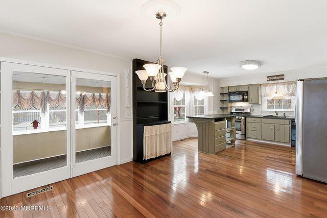 638 Freehold Road, Jackson, NJ 08527