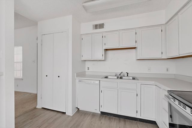 4748 Old Bent Tree Lane 808, Dallas, TX 75287