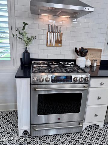 3201 E COLTER Street, Phoenix, AZ 85018