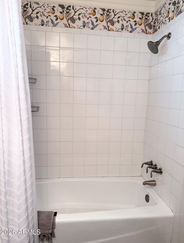 3201 E COLTER Street, Phoenix, AZ 85018