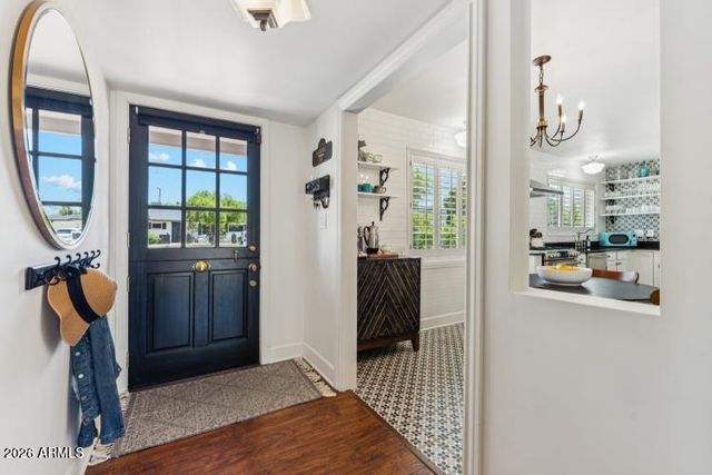 3201 E COLTER Street, Phoenix, AZ 85018