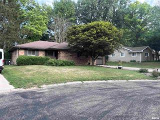 1734 AUTUMN Lane, Peoria, IL 61604