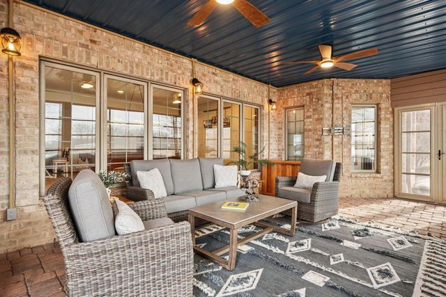 N4985 Arrowhead TRAIL, Juneau, WI 53039