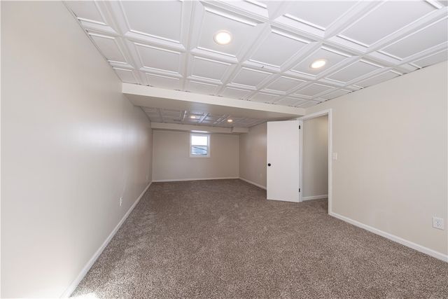 9 3rd St, Ligonier Twp, PA 15658